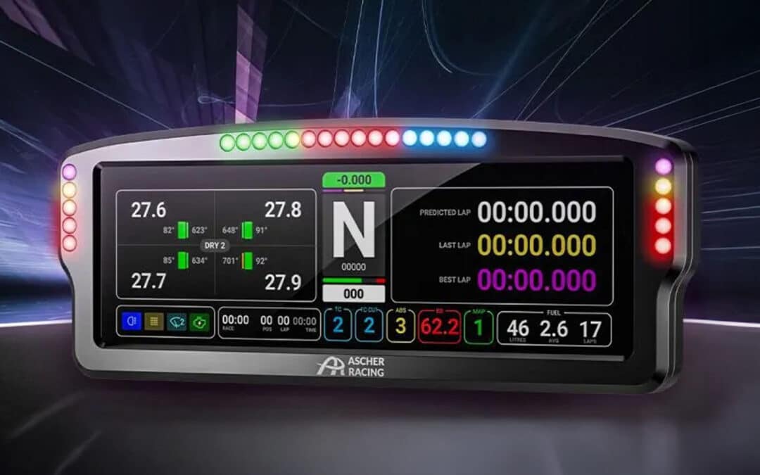 Az Ascher Racing bemutatja az AR8 műszerfalat: XXL 8 hüvelykes képernyővel