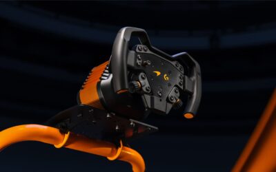 Logitech G PLAY 2026: RS50 McLaren csomag és RS Pedals SE pedálkészlet